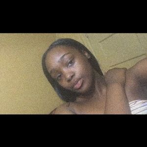 Meet your Posher, Sabrina